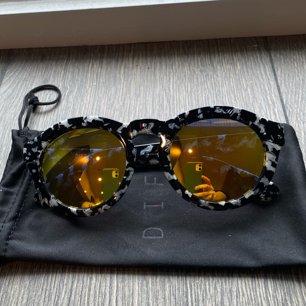 DIFF sunglasses - brand new!